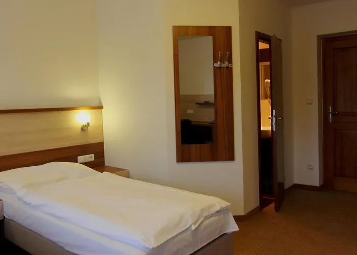 & Wellness Antoaneta Otel 3*